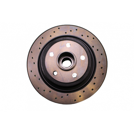 Disques arrières percés avec roulements et ABS.