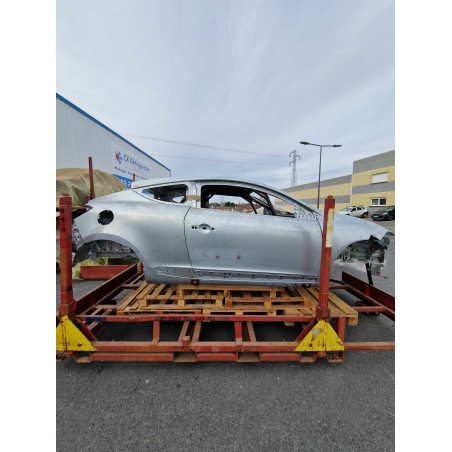 Caisse arceautée Megane N4