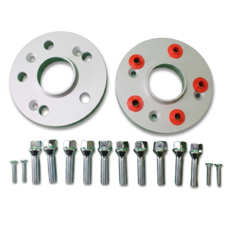 Pack elargisseurs de voies 17mm avec visserie Clio 3 RS et Megane 2 RS