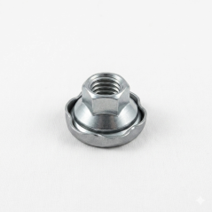 Ecrou de fixation collecteur ou tube de descente sur cata