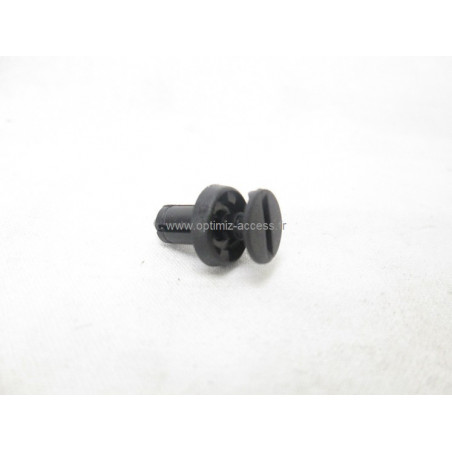 Rivet plastique diam 6mm Renault